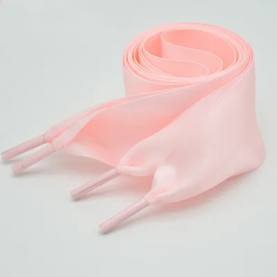Light pink 1 пара 110 см модные шелковые шнурки для обуви цветные атласные шелковые ленты кроссовки со шнурками шнурки для обуви 4 см широкие шнурки - Цвет: Light pink