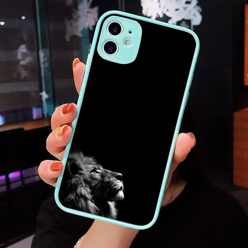 

Lion Domineering king animal Phone Cases Matte Transparent for iPhone 7 8 11 12 s mini pro X XS XR MAX Plus cover funda
