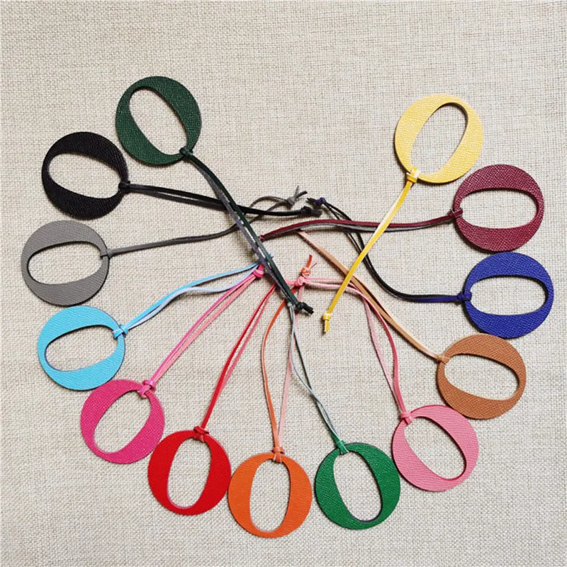 Брелок из натуральной кожи для женщин Роскошный аксессуар с надписью Капитал