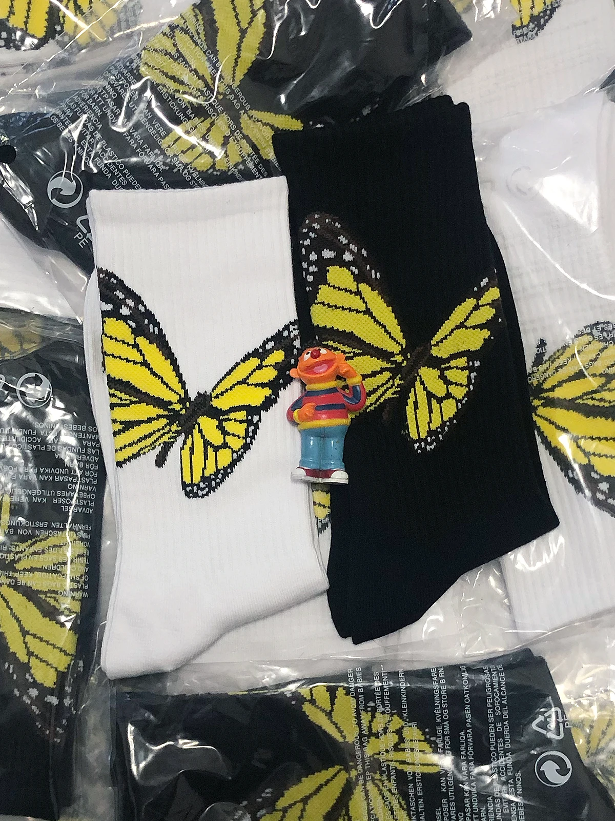

Crew Top Street Fashion Cotton Socks Monarch Wanderer Bufferfly Black Yellow Skateboard Casual Harajuku Fluttering Flaps Wings