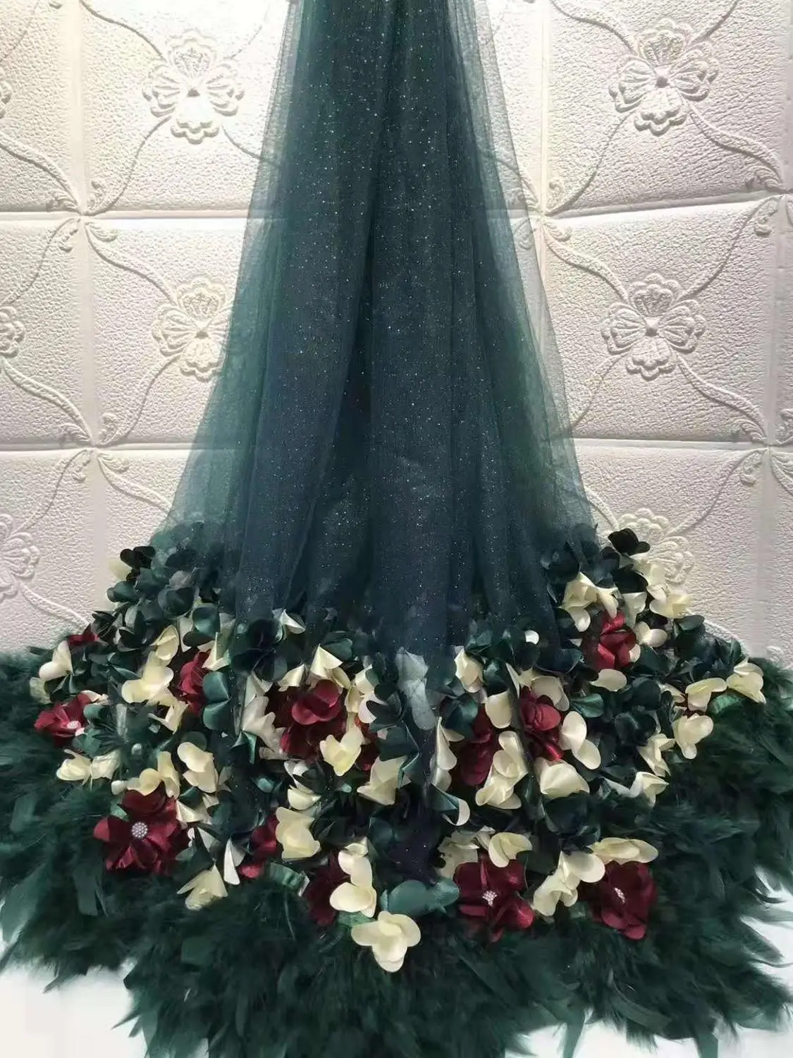 Вечерние платья из ткани перо + трехмерная вышивка Французский Чистая Пряжа