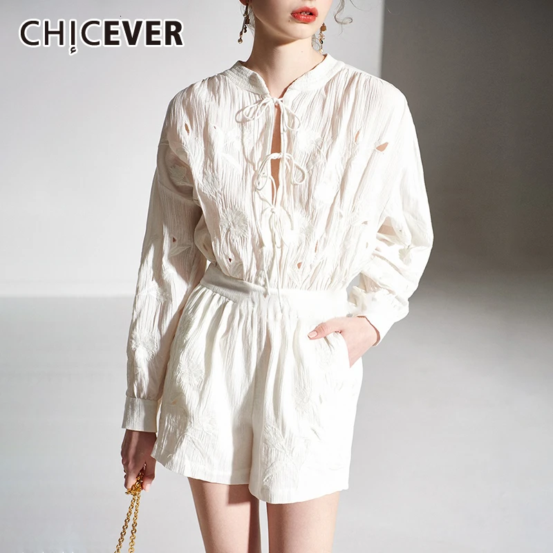 Женский Ажурный комбинезон CHICEVER Осенний с вышивкой и бантом круглым вырезом