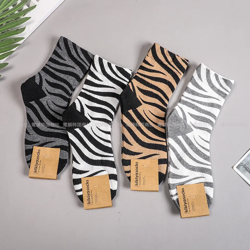 Women Socks Cotton Zebra Stripe Cartoon Sock Woman Colorful Unisex High Funny Novelty Sox Spring Autumn Female Trendy Skarpetki