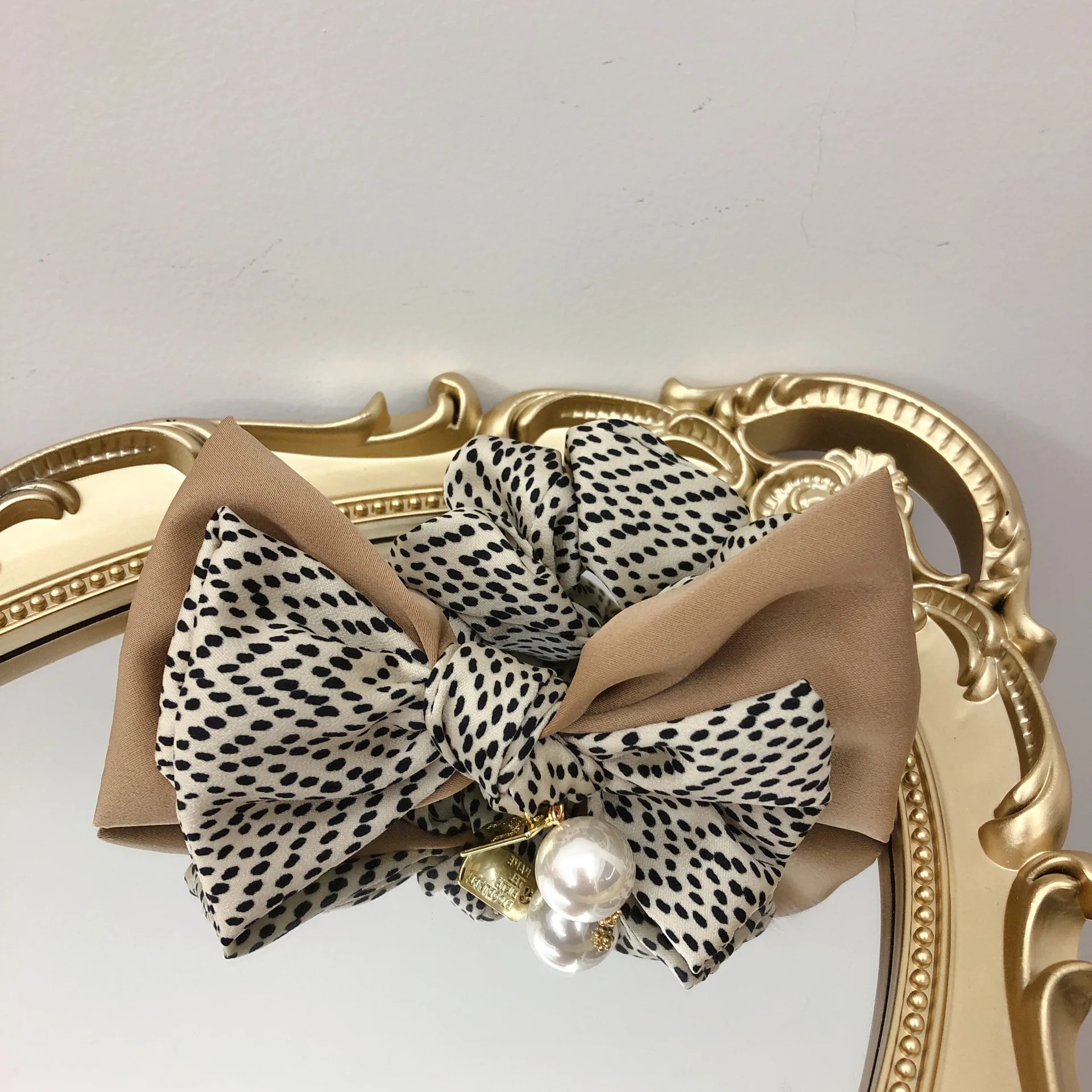 

Dot Double Bowknot Pearl Hair Ties Lady Sweet Polka Scrunchie