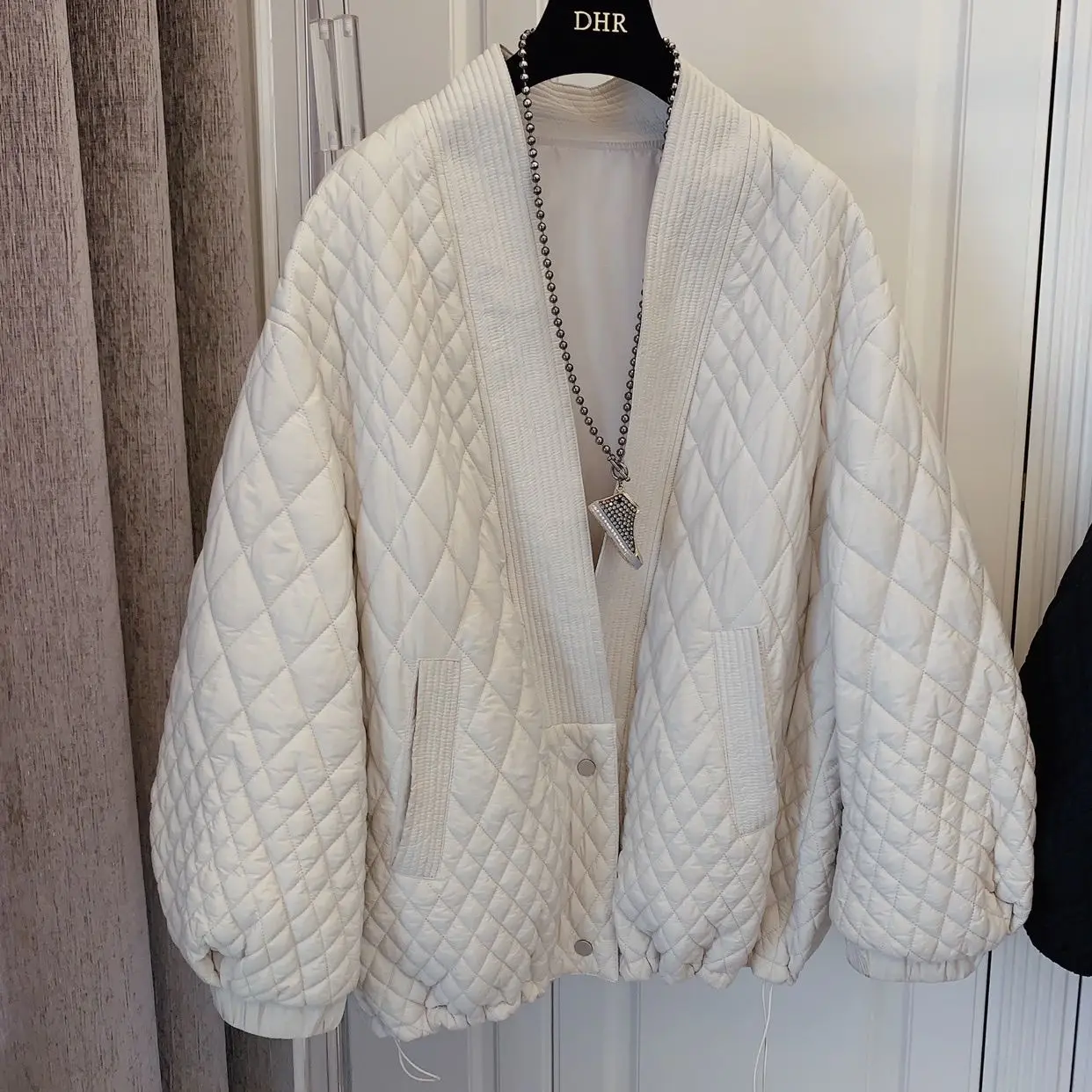 

Women's Vintage Style Elegant Filling Cotton Jacket Woman Parkas Female Coat
