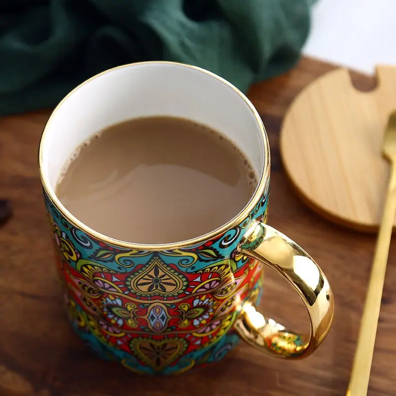 Кофейные кружки из костяной фарфора Чайные чашки Порцелан Милые Большая вместимость 500 мл Посуда в бохемском стиле Подарок на день рождения.