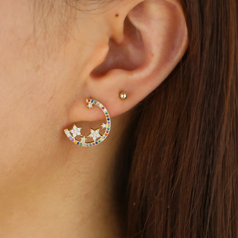 Женские серьги гвоздики с фианитами позолоченные подвесками в виде звезд нежные