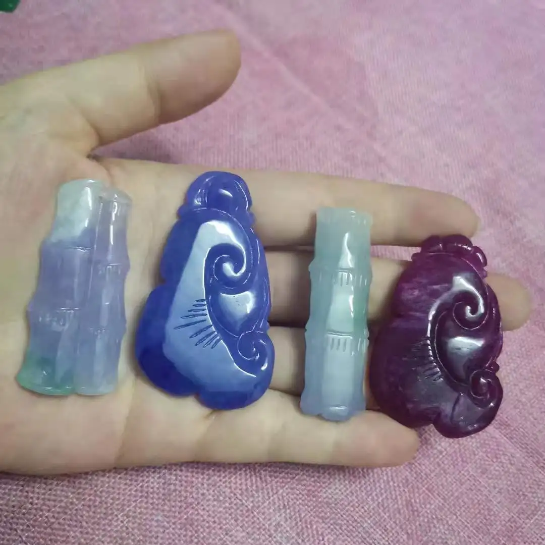 

1pcs/lot Green Purple Yellow Jadeite Carved Flower Pendant Auspicious Ruyi Bamboo Festival Corn Hand-carved three-dimensional