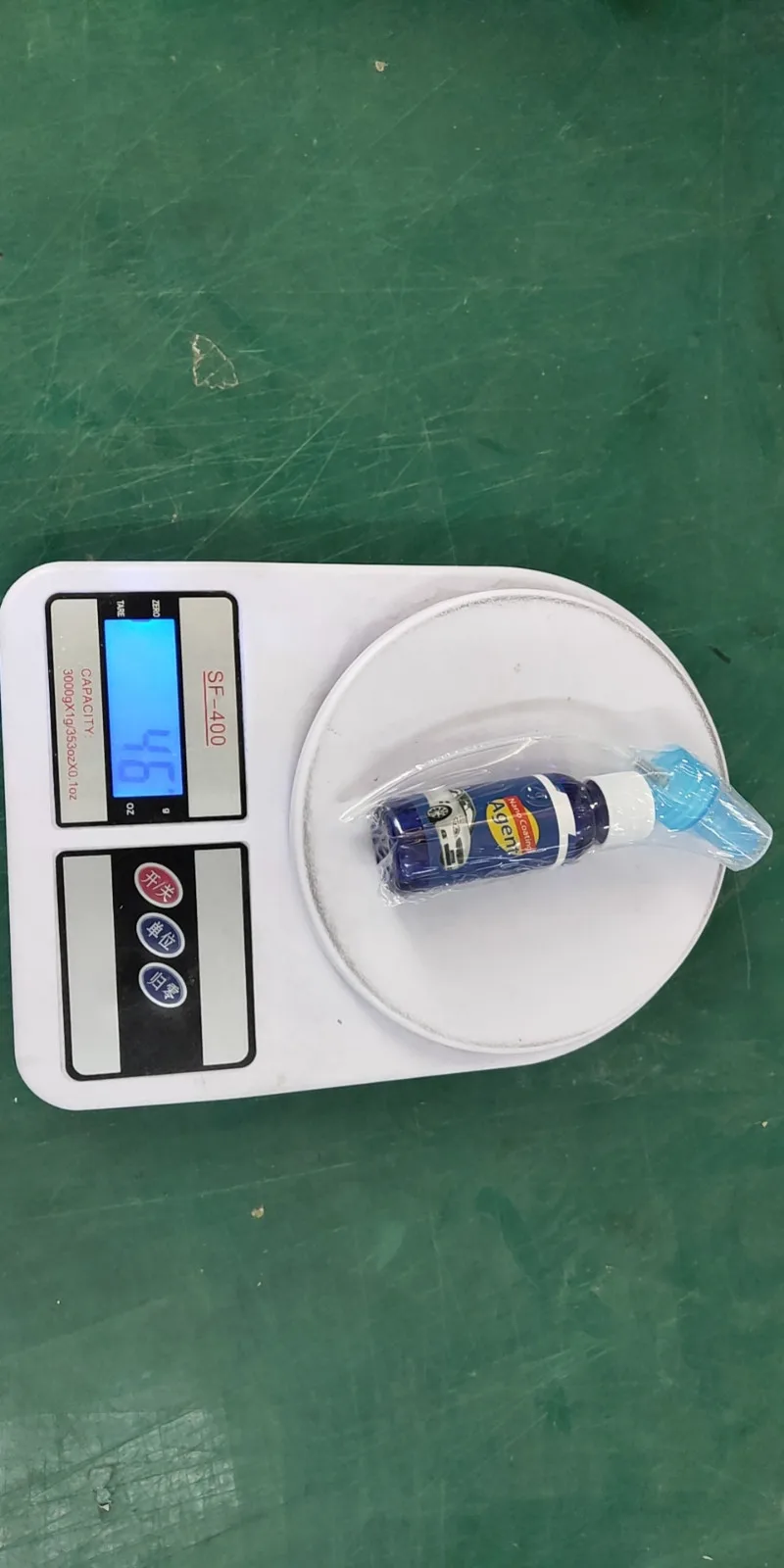 

100ml Automotive Interior Auto Plastic Renovated Coating Paste Maintenance Agent