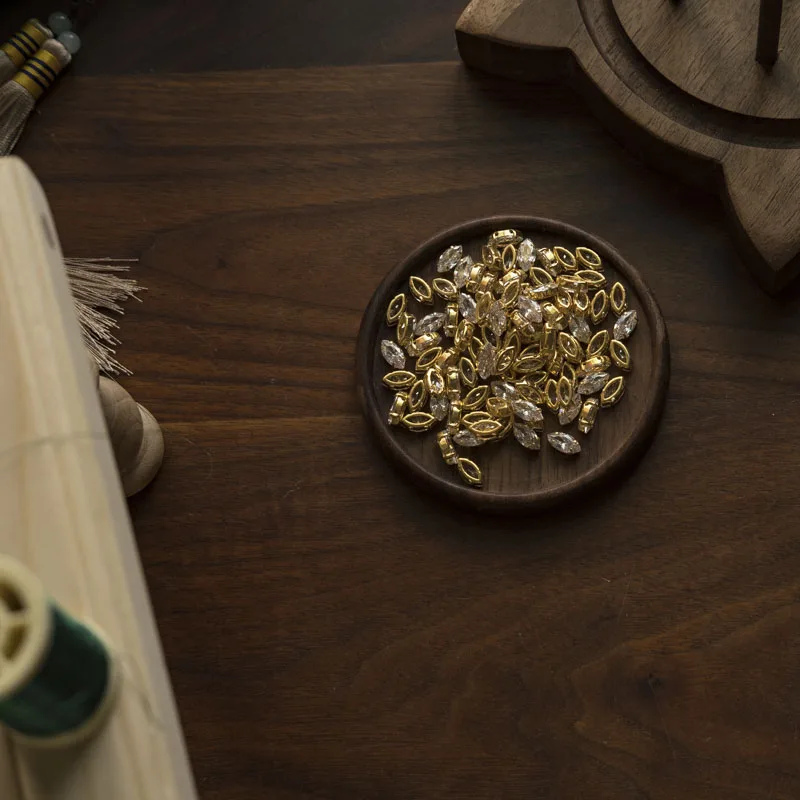 French Embroidery Material 20 White Horse's Eye Zircon Hand Sewn Diamonds Beaded Multi-faceted Horse Handstitched Drill | Дом и сад