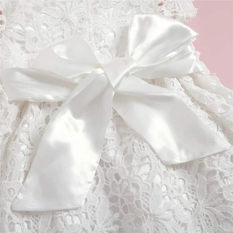 

2021 Infant summer Floral Lace Dress, Baby Girl Hollow Out Tie Up Round Neck Short Sleeve princess Dress