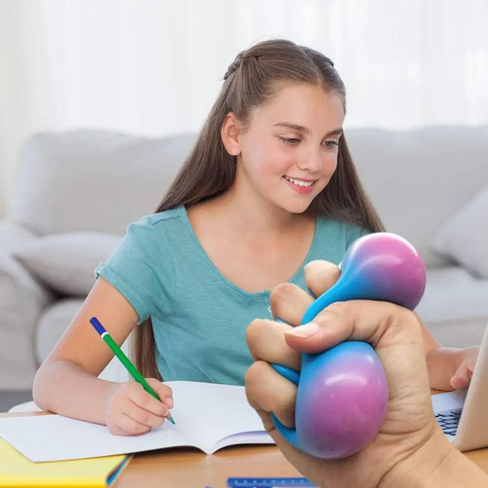 

Decompression Toy Soft Plastic Stretch Squeeze Color Changing Ball 60mm P5K4