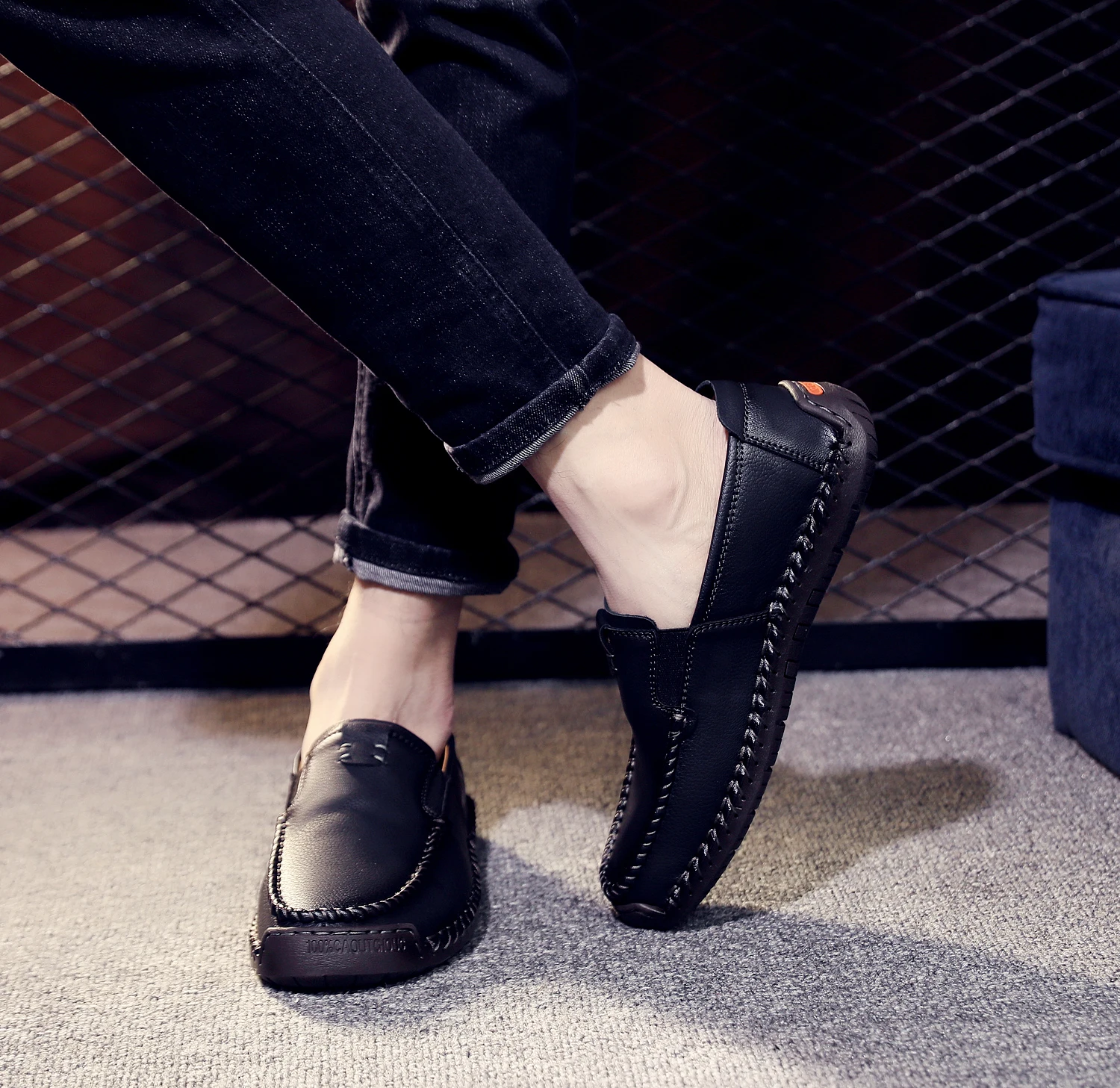 Мужские летние кожаные лоферы мягкие дышащие мокасины на плоской подошве