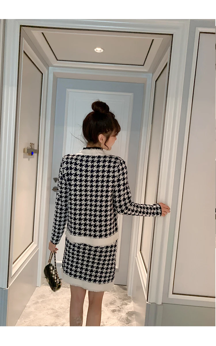 Женский трикотажный костюм с бахромой комплект из двух предметов куртка и