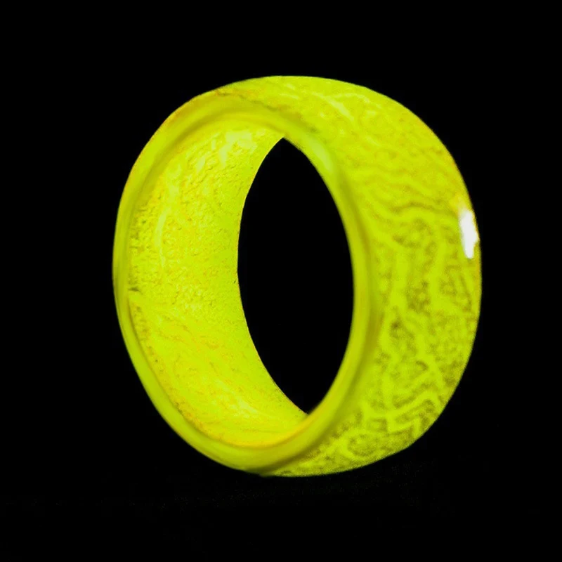 Модное светящееся кольцо из смолы для женщин и мужчин люминесцентные светящиеся