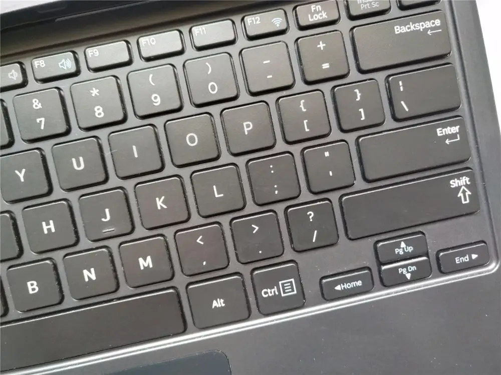 Новинка 98% оригинальная Базовая клавиатура для планшетного ПК Samsung 700T1C XE700T1C |