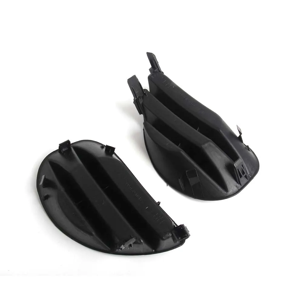 Противотуманный фонарь для Toyota Yaris 2006-2008 с правой и левой стороны без отверстия 2