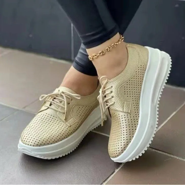 

2021 New Black Women's Sports Shoes Round Head Casual Low Top Lace Up Muffin Casual Sports Shoes Large Single Shoes Women