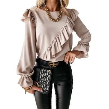 

2021 Early Spring New Independent Station New Splicing Trumpet Sleeve Bottoming Shirt Women Temperament Communte Streetwear