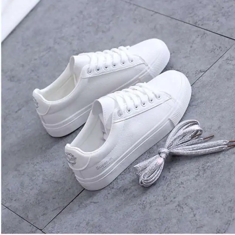 

2021 new everyday wear flat bottomed casual embroidered white shoes A1-22