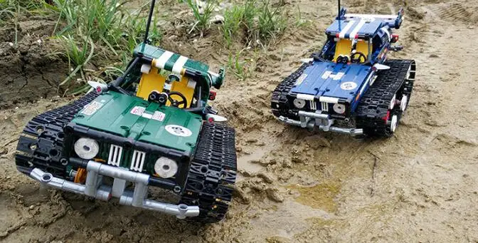 Автомобили с дистанционным управлением совместимы 4x4 гусеничным эксклюзивным
