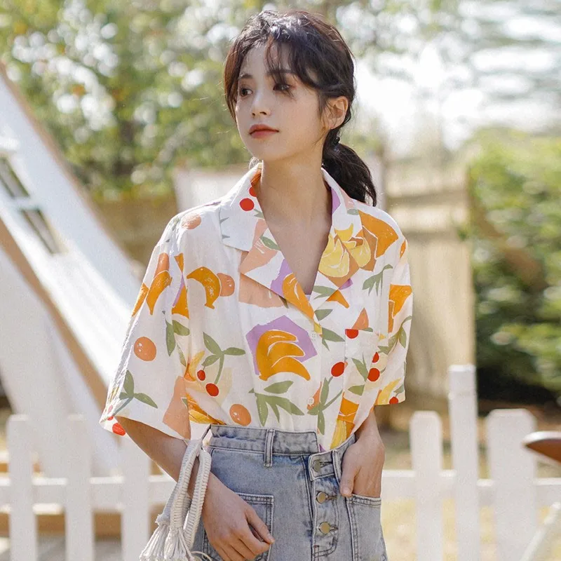 

Блузка женская с цветочным принтом, Повседневная Свободная рубашка с пуговицами и карманами, на лето