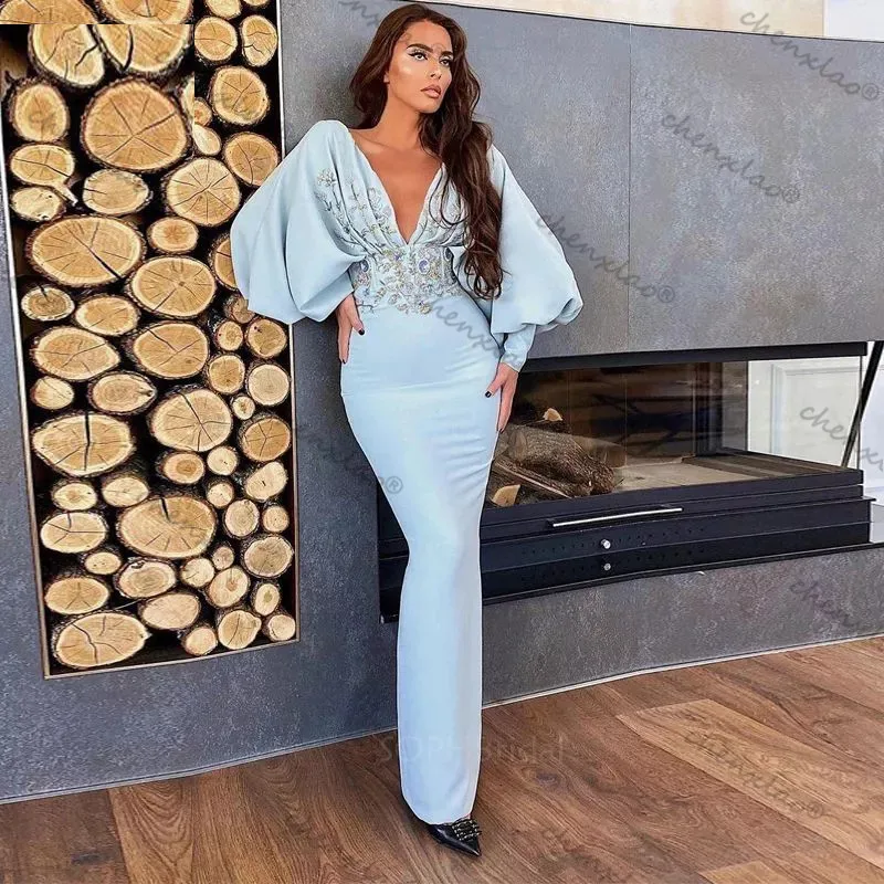 

Sexy Long Evening Dress A Line Lace Applique Women Formal Gown Prom Wedding Party Dresses Floor Length Robe De Soiree