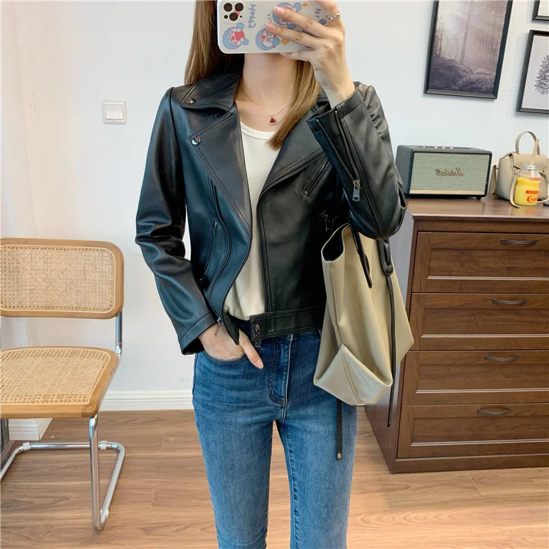 

layer sheepskin locomotive leather coat women's short autumn
