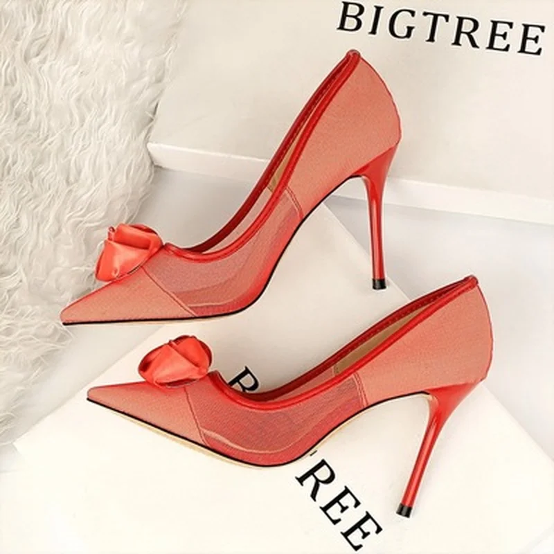 

Fashion 2021 Mesh Sexy Pumps Women Fetish Shoes Thin High Heel Flower Pointed Toe Pumps Wedding Party Size 34-40