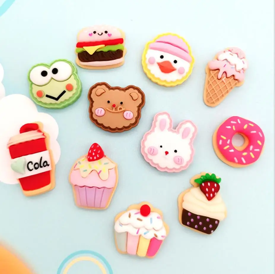

Kawaii Cartoon Simulation Food Ice cream Cake Hamburg Biscuit Donuts Miniature For Dolls Headgear Accessories Kitchen Play Toys