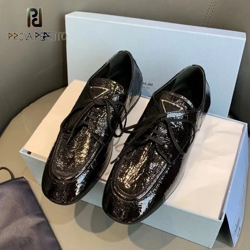 

2021 Early Spring New Leather Square Toe Small Leather Shoes Flat Bottom Lace Up Patent Leather All-match Single Shoes Women