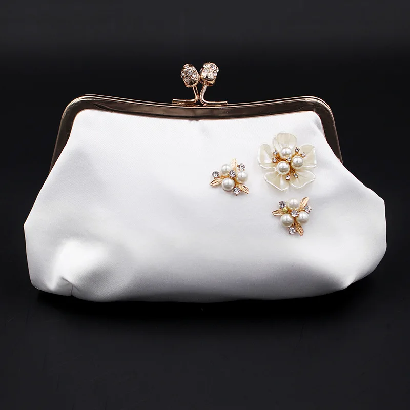 

2021 new Qipao temperament Dinner Bag sweet lady style lady's one shoulder slanting chain small bag