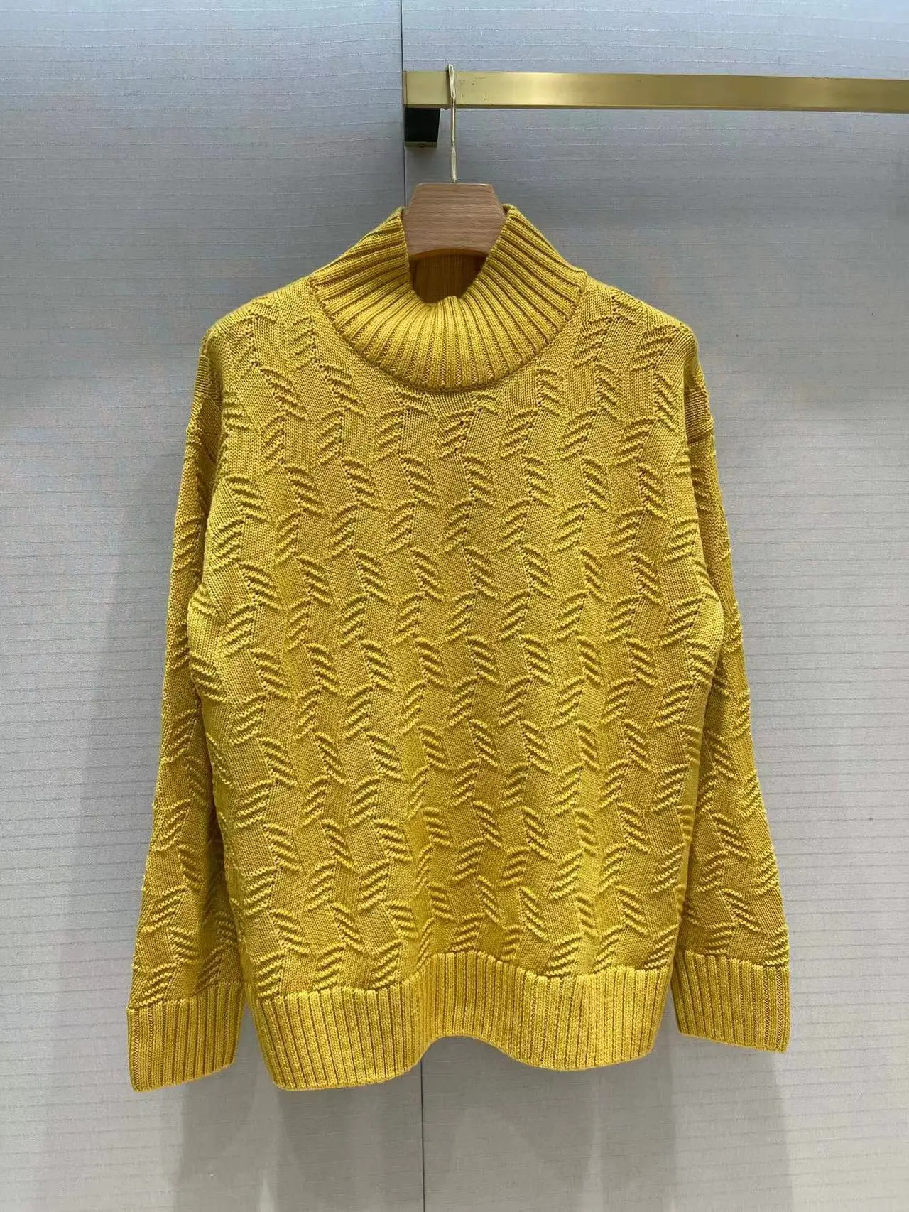 

Fyion High-Quality Women Wool Sweater Runway Jacquard Long Sleeves O-Neck Pullover Ladies Sweater 2021