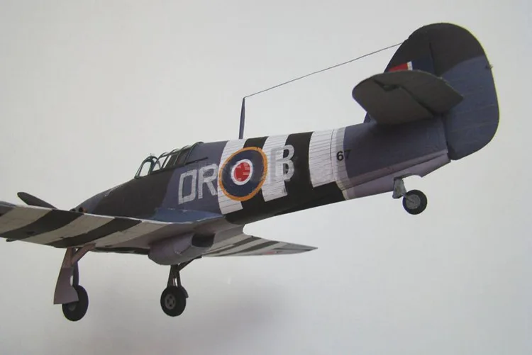 

1:33 British hurricane fighter paper model airplane model military fan handmade DIY