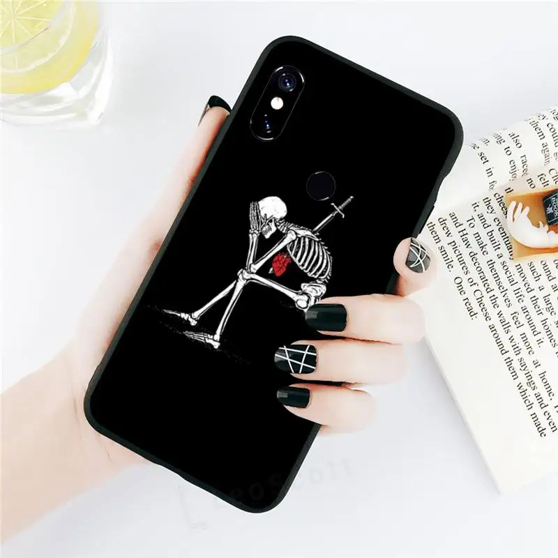 

Rose Skeleton Hand Skull Phone Case For Xiaomi Redmi note 7 8 9 t k30 max3 9 s 10 pro lite