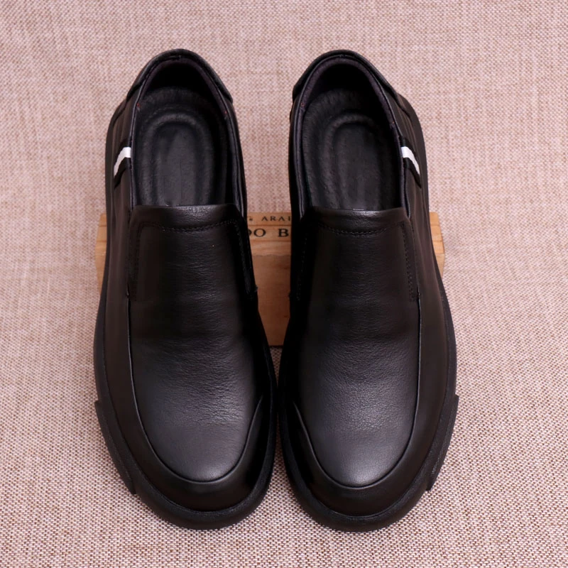 Мужская деловая обувь для отдыха из натуральной кожи Удобная вождения на мягкой