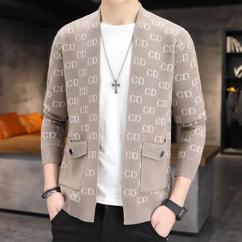 

Knitted cardigan men's coat Korean fashion spring and autumn Casual Short wear loose large size fashionable sweater