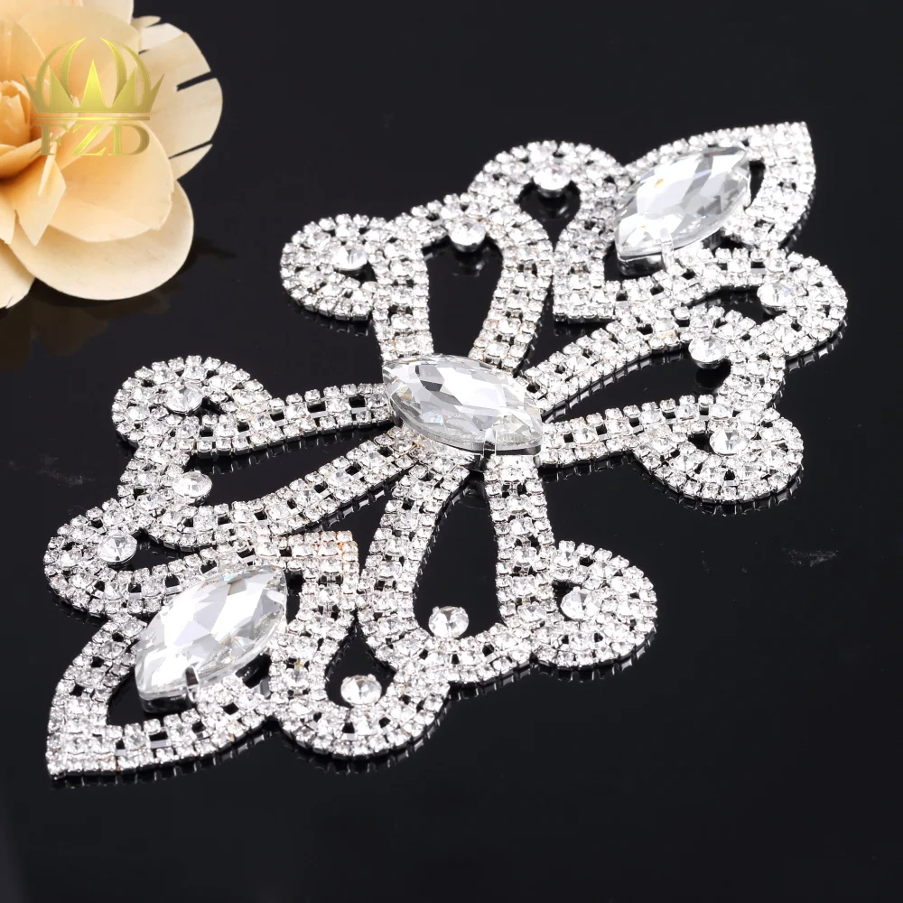Wholesale 30 Pieces 19*10cm Metal Rhinestones metal trims clear rhinestone applique bridal hair dancing dress hat sewing | Дом и сад