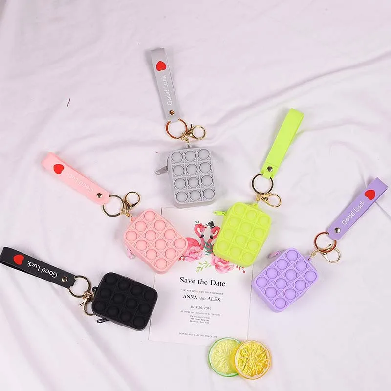 

2021 New Mini Silicon Purse Push Bubble Simple Dimple Fidget Slg Pounch Bag Sensory Fidget Purse Toys