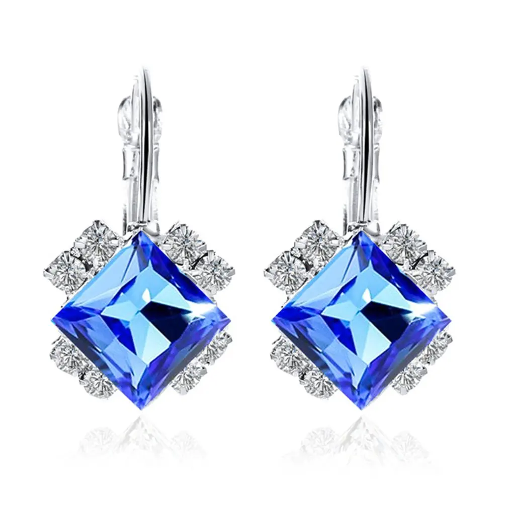 Женские серьги в волнистом стиле модные хорошее ювелирное изделие вечерние