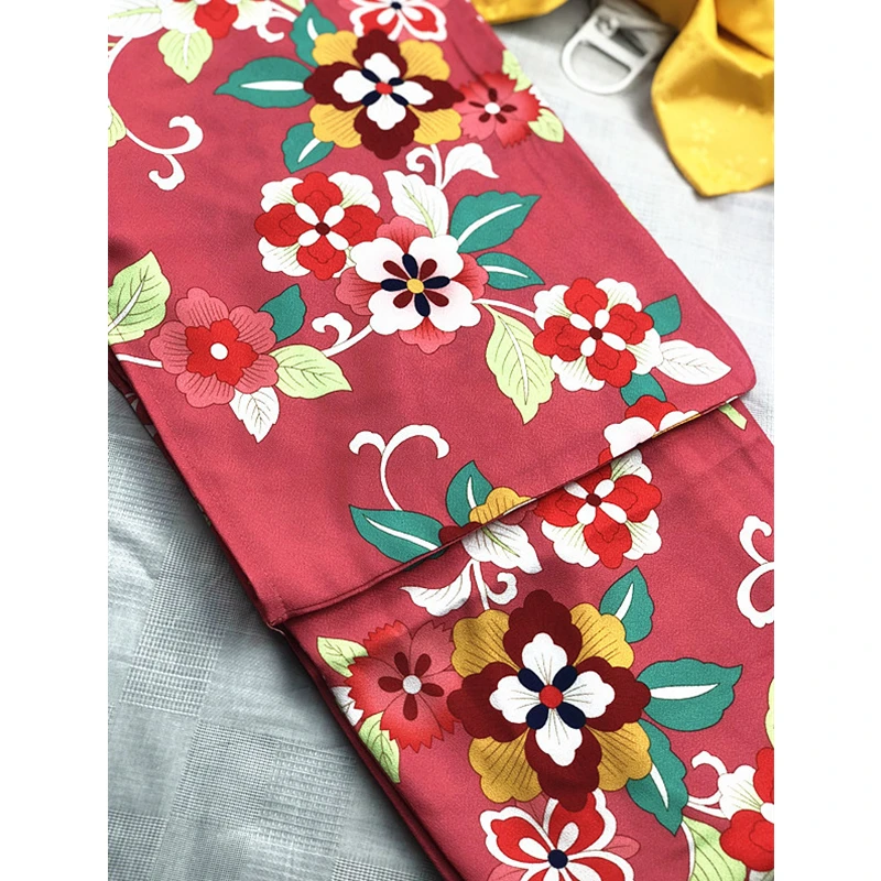 

High Quality Lady Sexy Japanese Long Kimono Wedding Bride Bridesmaid Robe Floral Bathrobe Fashion Dressing Gown for Women Japan