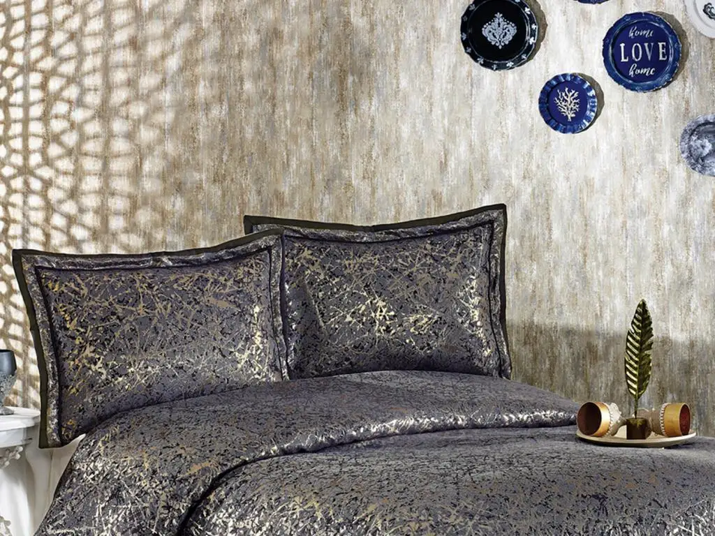 

Viola Double Bed Cover Set Navy Blue