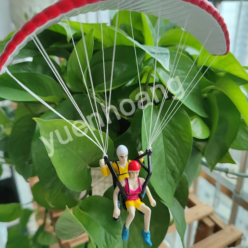 

1pc Mini Tandem Paraglider Model Paragliding Decoration Pendant Double Parachute Creative Hobby Toys New Year Gift for Sportsman
