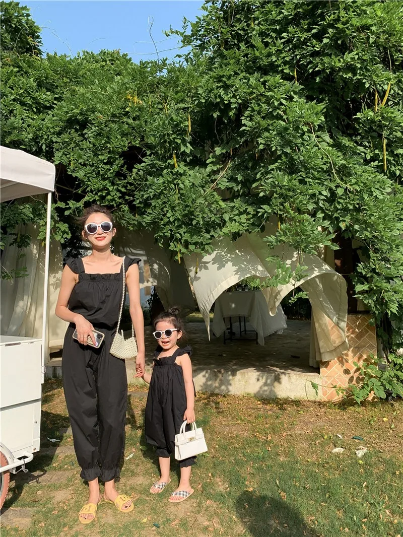 

2020 Summer New Teenager Girls Cotton Strap Jumpsuits Fashion Kids Girls Elegant Casual Jumpsuit Mother and Kids Clothes