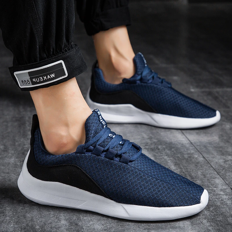 Кроссовки мужские легкие плоская подошва дышащие удобная обувь для бега