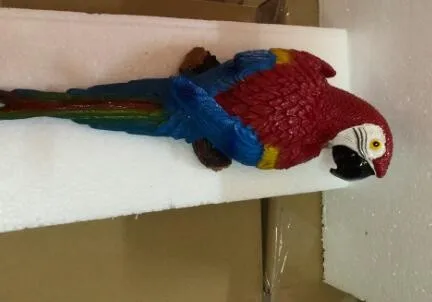 

40@ Outdoor Decor Simulation Parrot Statue Courtyard Garden Decor Tree Decorative Resin Animal Park Branch Hanging Ornaments