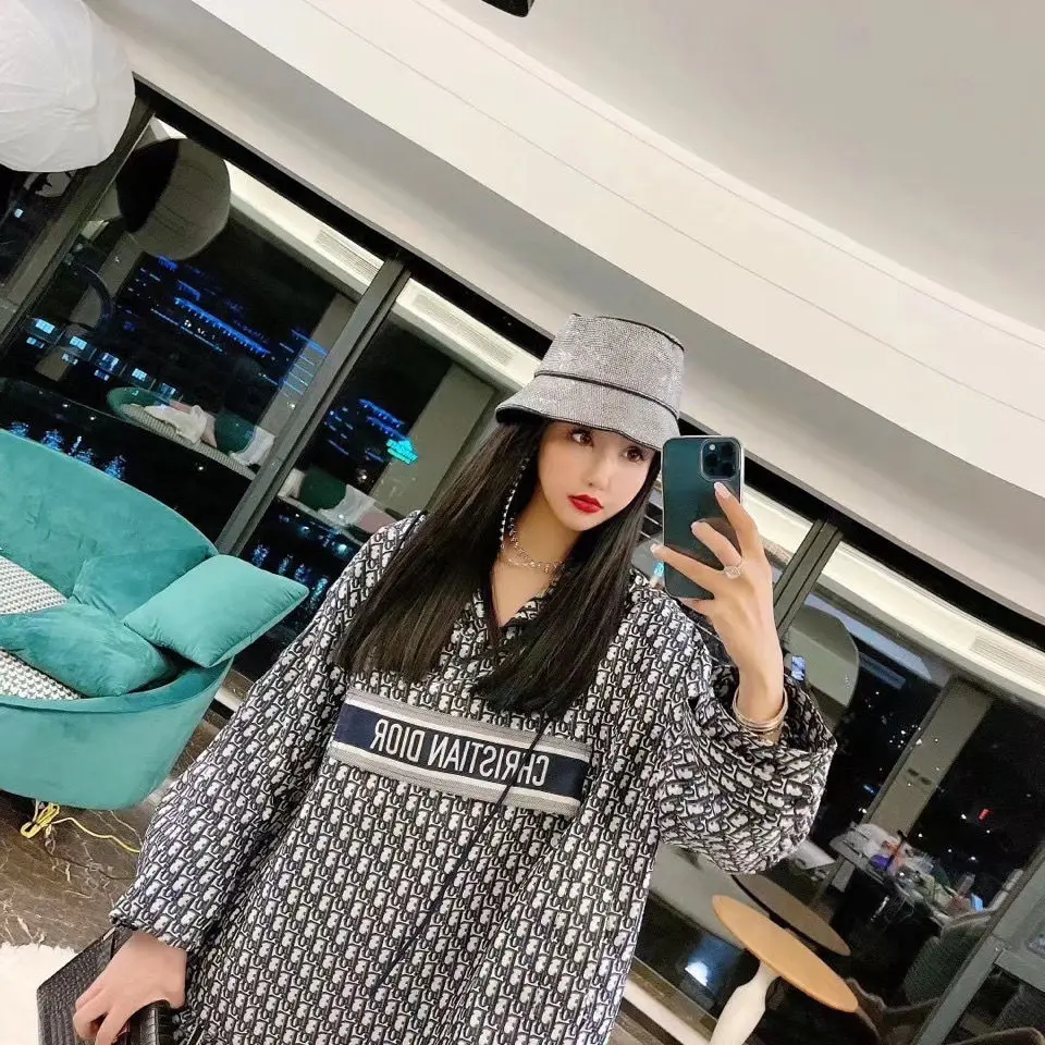 

2021 new western-style youth appearance suit female adult ladies like feminine style goddess temperament popular two-piece suit