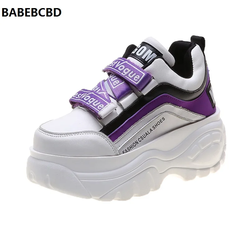 Женские кроссовки из искусственной кожи на высоком каблуке красные или белые