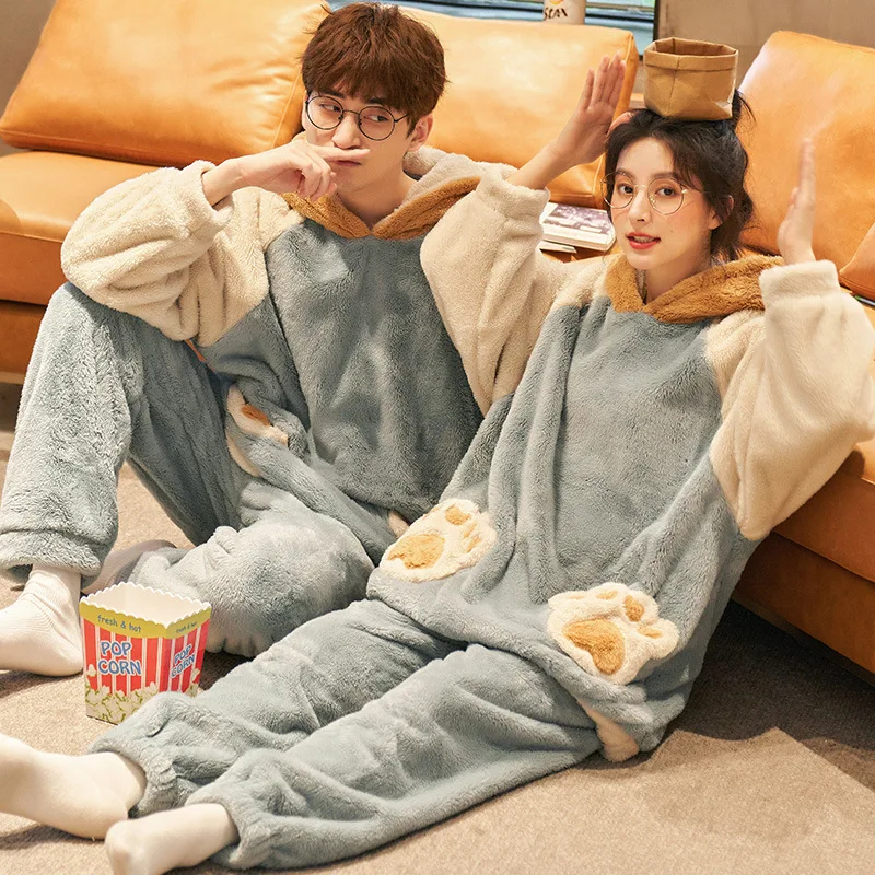 

Пижама фланелевая с капюшоном для мужчин и женщин, комплект из двух предметов, милый мультяшный домашний костюм, свободная повседневная оде...
