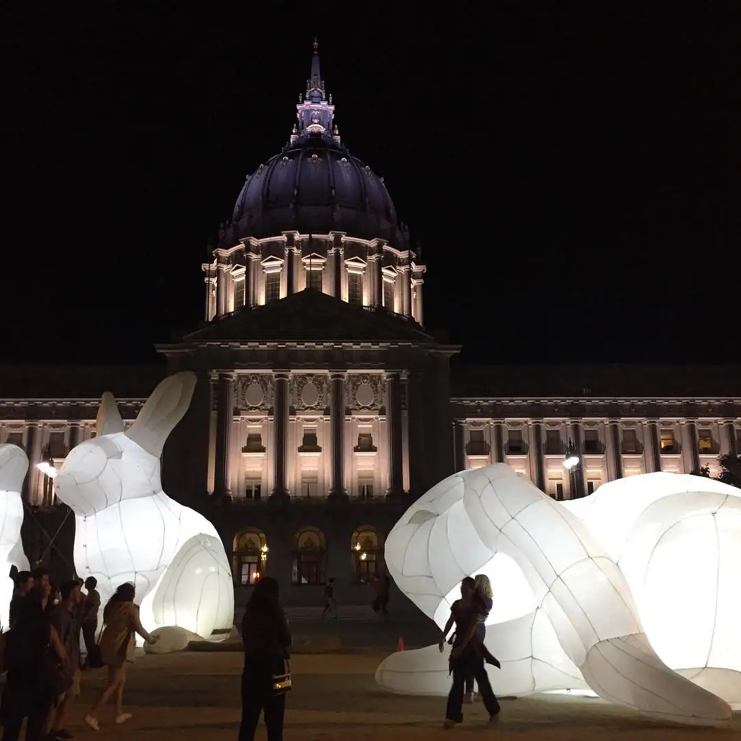 Популярный белый гигантский надувной кролик со светодиодный светильник кой